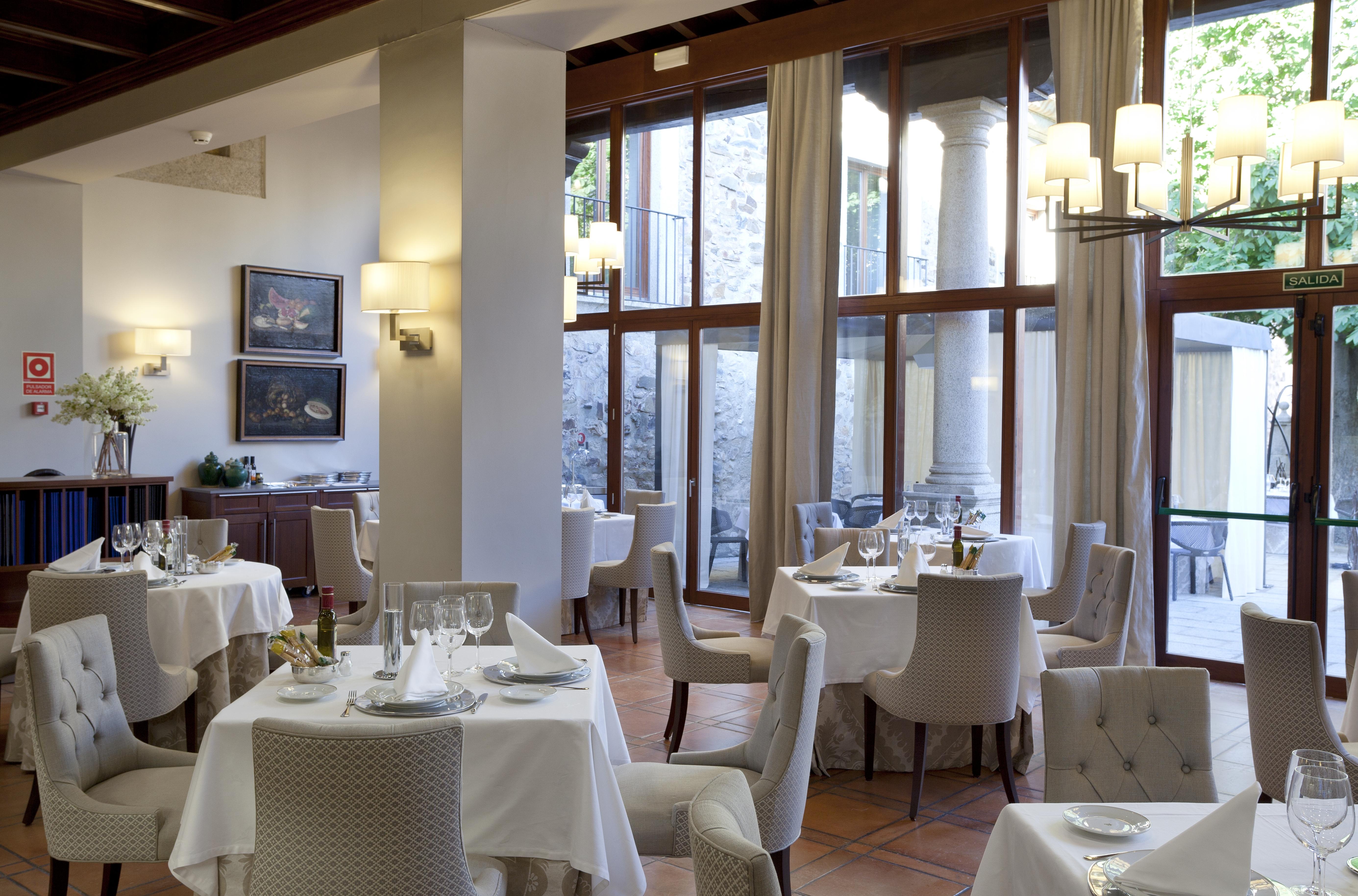 Parador De Caces Kültér fotó